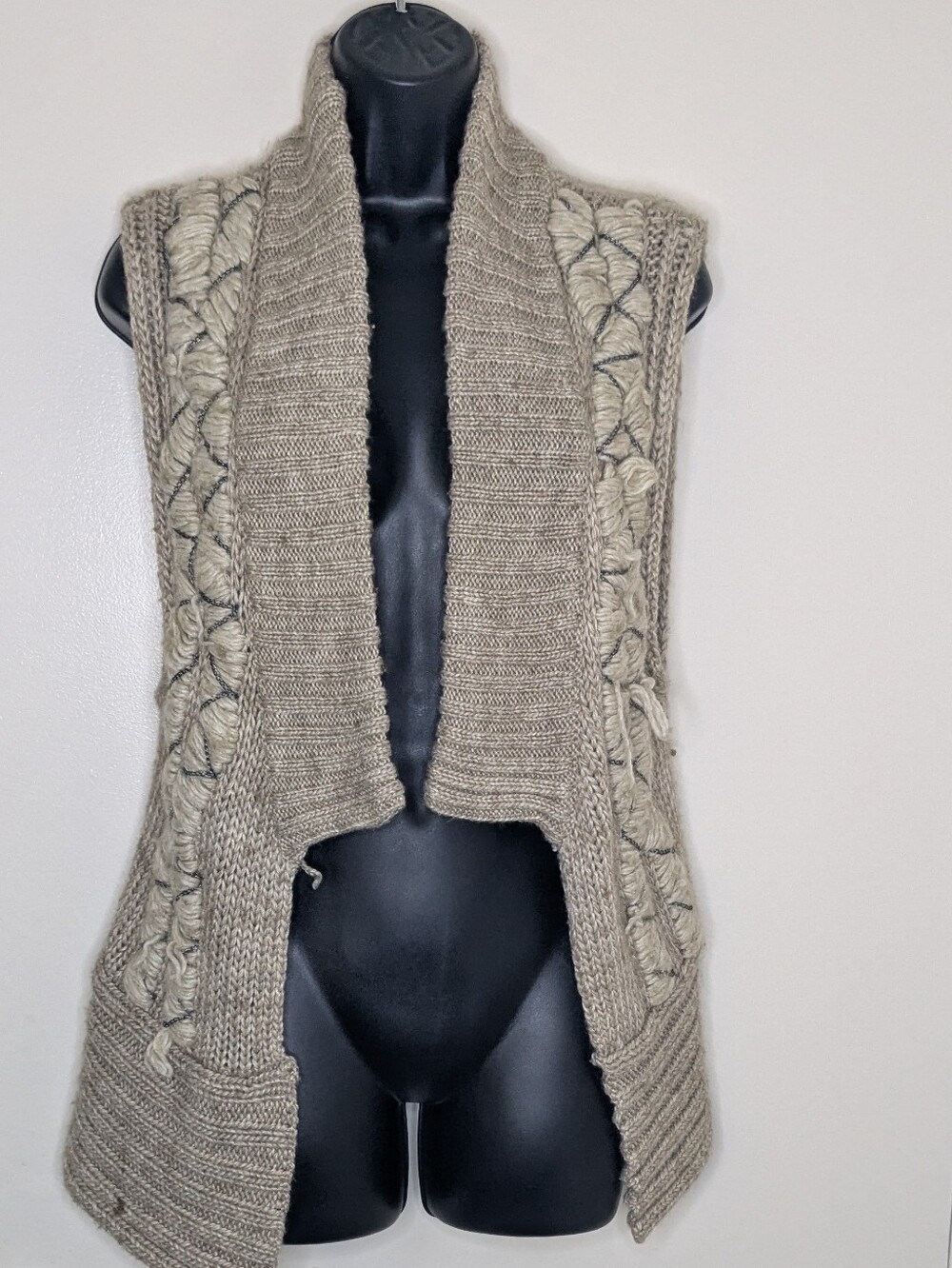Umgee Boho Chunky Knit Open Front Cardigan Vest Chain Link Detail Women's Size M